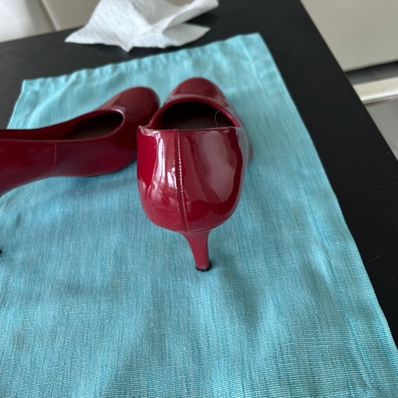 the RED Shoes - Picture 3 of 6